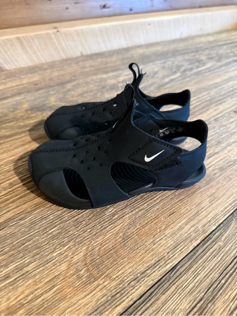 Nike Kids' Black Water-Friendly Sandals